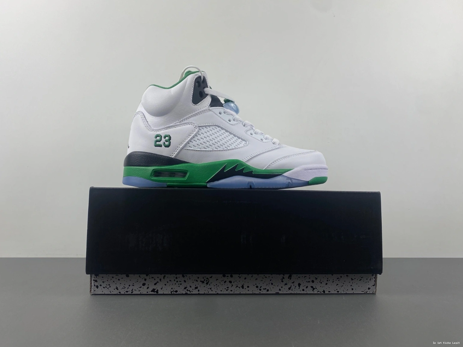 Air Jordan 5 